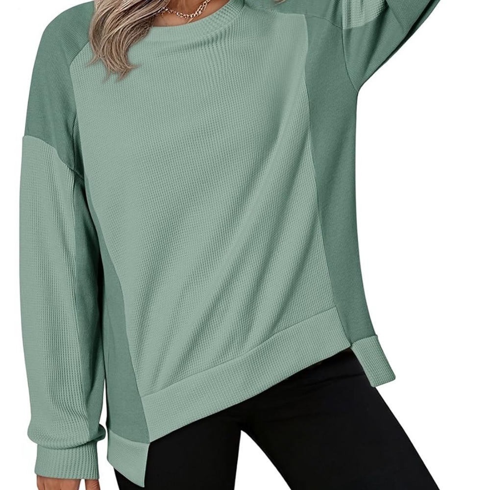 Dokotoo Women's Long Sleeve Green Top, NWT, Size Large - Picture 6 of 7